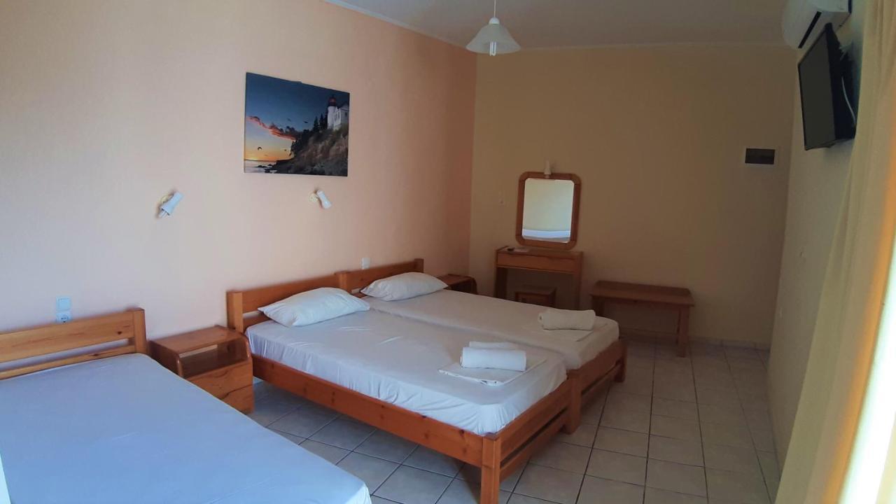 Aivaliotis House Hotel Skiathos Town Exterior photo